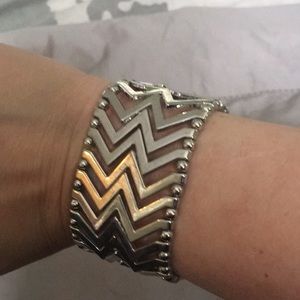 EXPRESS SILVER BRACELET